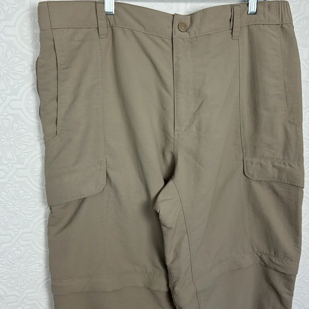 North Face Convertible Zip Off Shorts Pants Tan Cream Hiking XL‎ Trail Nature